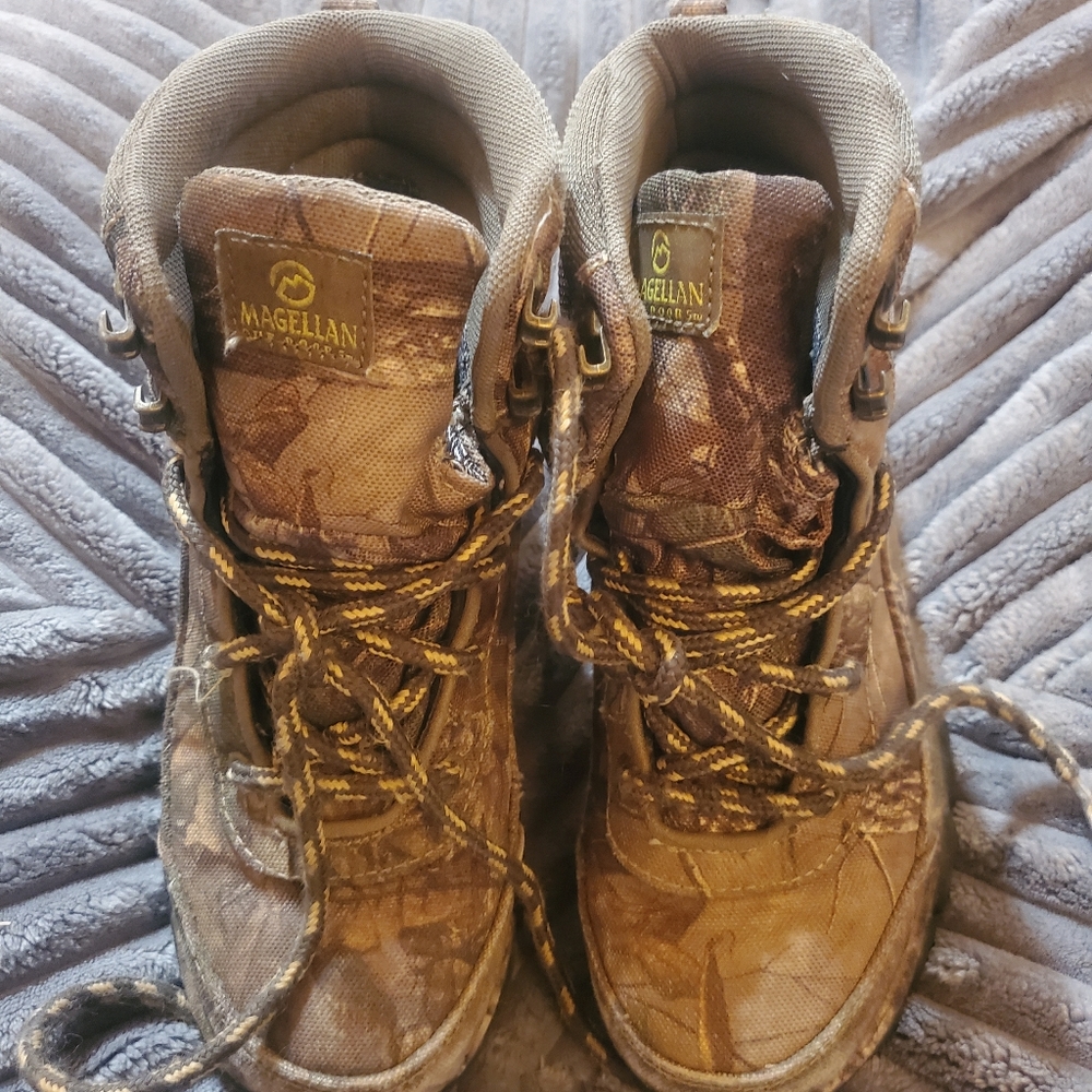 Magellan waterproof boots